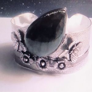 Stunning 925 Sterling Silver Cuff Bracelet